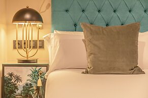 Casa 1862 Heritage Suites by Stay Unique