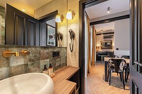 Casa 1862 Heritage Suites by Stay Unique