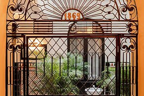 Casa 1862 Heritage Suites by Stay Unique