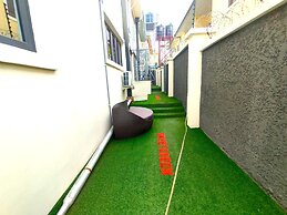 Exclusive Sweet Green Rendezvous Hotel