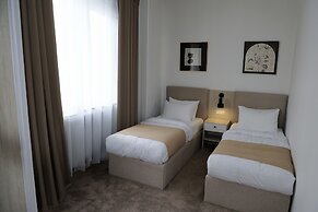 UNO Hotel Jalal-Abad