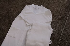 UNO Hotel Jalal-Abad