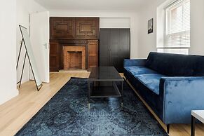 Elegant Mayfair Apartment