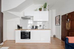 Elegant Mayfair Apartment