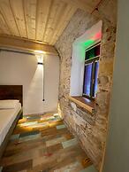 Latibule Adahan Guest House