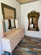 Latibule Adahan Guest House