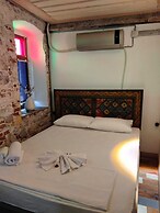 Latibule Adahan Guest House