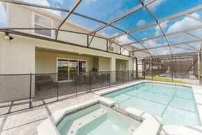 Stunning 8BR Pool Gameroom Minutes to Disney