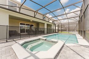 Stunning 8BR Pool Gameroom Minutes to Disney