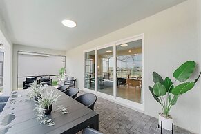 Stunning 8BR Pool Gameroom Minutes to Disney