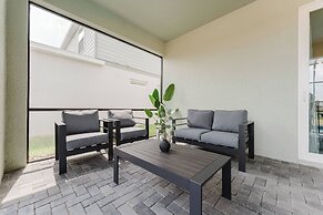 Stunning 8BR Pool Gameroom Minutes to Disney