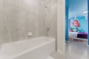 Stunning 8BR Pool Gameroom Minutes to Disney