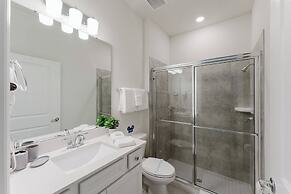 Stunning 8BR Pool Gameroom Minutes to Disney