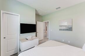 Stunning 8BR Pool Gameroom Minutes to Disney