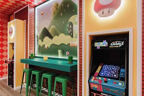 Stunning 8BR Pool Gameroom Minutes to Disney