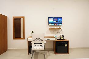 Elite Hotel HITECH