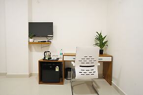 Elite Hotel HITECH