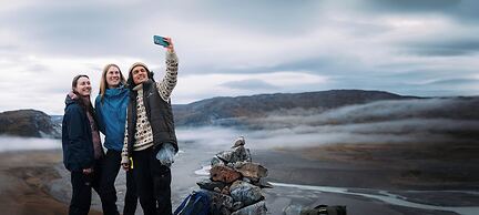 Eqi Glacier Lodge - World of Greenland