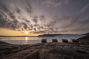 Eqi Glacier Lodge - World of Greenland