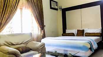 1st Forty Hotel