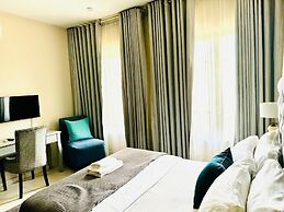 1st Forty Hotel