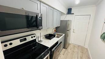 Your Miami Base With Free Parking