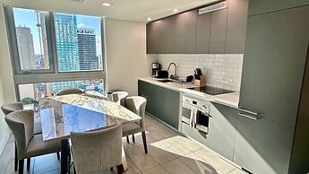 A Gallery in the Sky Rare Corner Unit Pool Gym