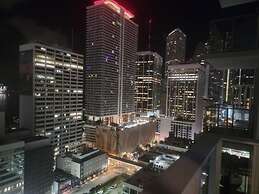 Where the Skyline Sleeps Rooftop Pool Gym