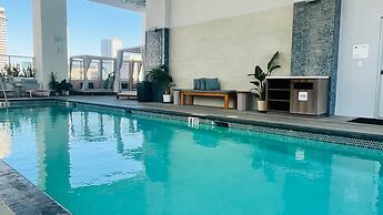 Where the Skyline Sleeps Rooftop Pool Gym