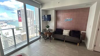 Where the Skyline Sleeps Rooftop Pool Gym