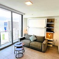 30th-floor Studio Gym Pool Sky Lounge