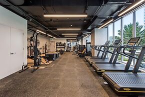 30th-floor Studio Gym Pool Sky Lounge