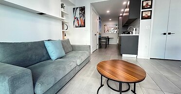 30th-floor Studio Gym Pool Sky Lounge