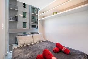 City Calm Gym Pool City Easy Access