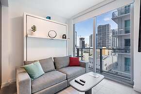 City Calm Gym Pool City Easy Access