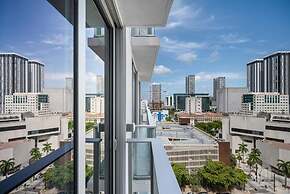 City Calm Gym Pool City Easy Access