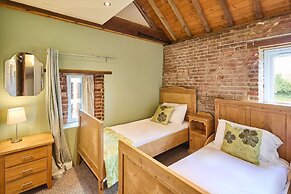 Host Stay Granary Barn