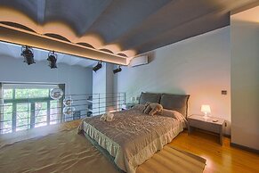 Lisbon Premium Loft by Homing