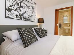 The Lodge at Dafarn Newydd