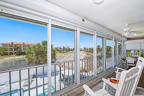 Vallie's Villa & Monty's Place