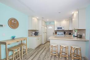 Vallie's Villa & Monty's Place