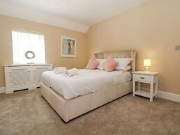 Meadow Manor And Spa