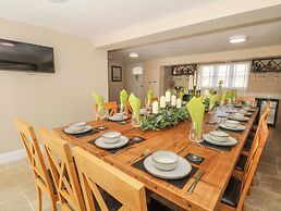 Meadow Manor And Spa