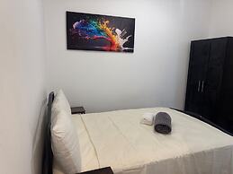 Charming London Apartment With 2 Bedrooms