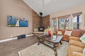 Bright Family Getaway Mountain Views Outdoor Living