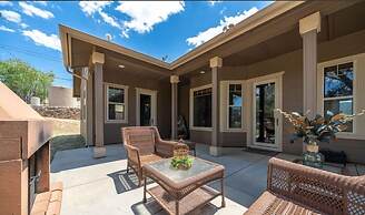 Bright Family Getaway Mountain Views Outdoor Living