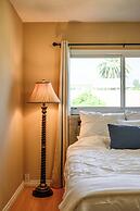 Cozy Getaway Bright, Clean & Fully Equipped