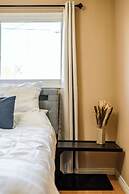 Cozy Getaway Bright, Clean & Fully Equipped