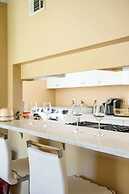 Cozy Getaway Bright, Clean & Fully Equipped