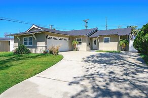 Cozy Getaway Bright, Clean & Fully Equipped